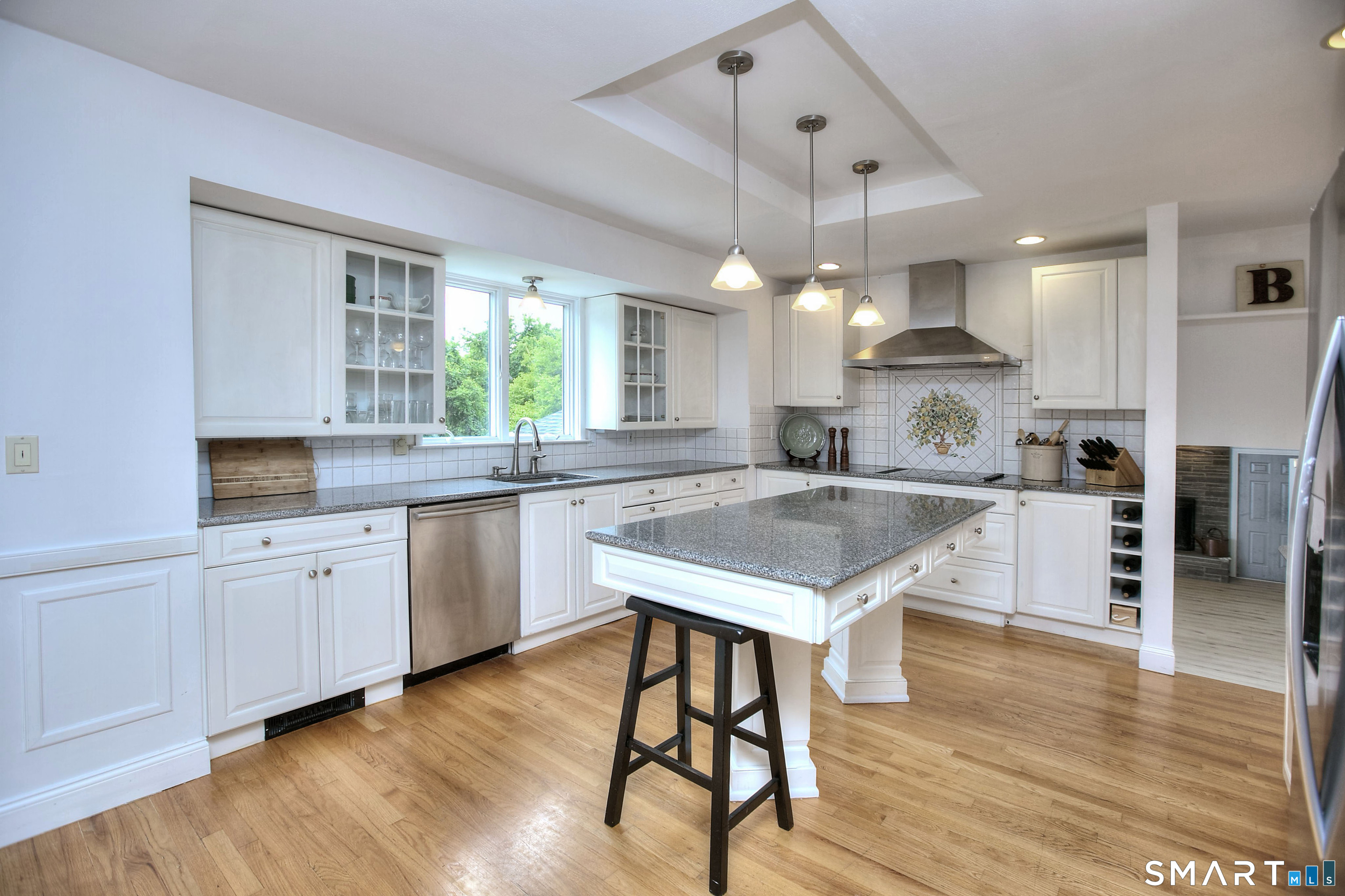 324 Ridge Road Orange CT 06477