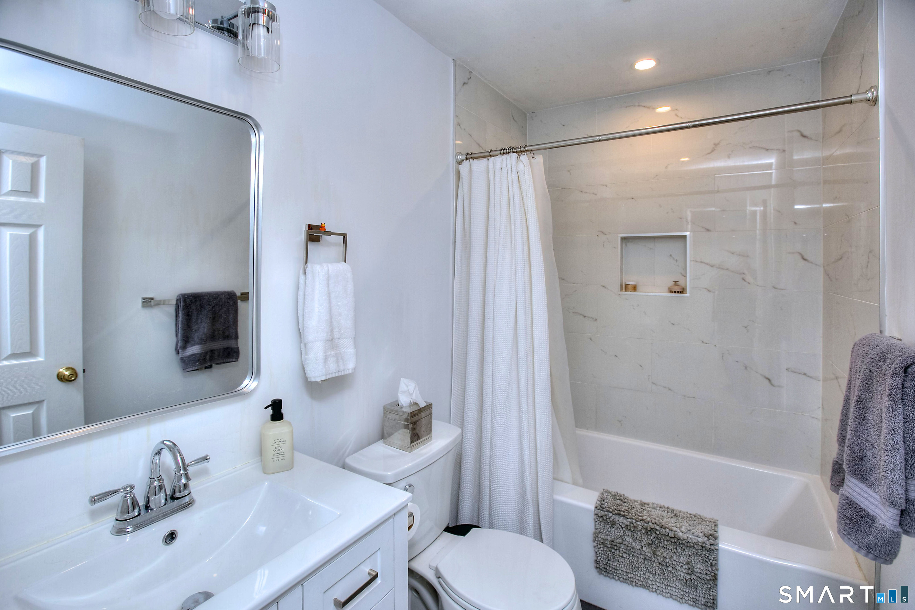 324 Ridge Road Orange CT 06477