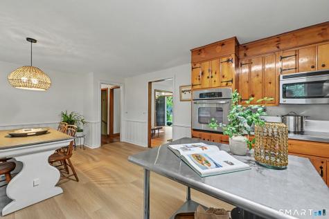 17 Driftwood Lane Norwalk CT 06851