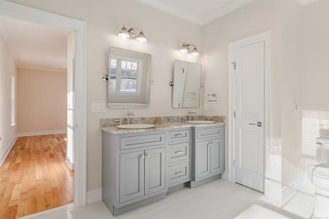 19 Ives Court Ridgefield CT 06877