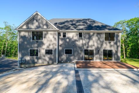 19 Ives Court Ridgefield CT 06877