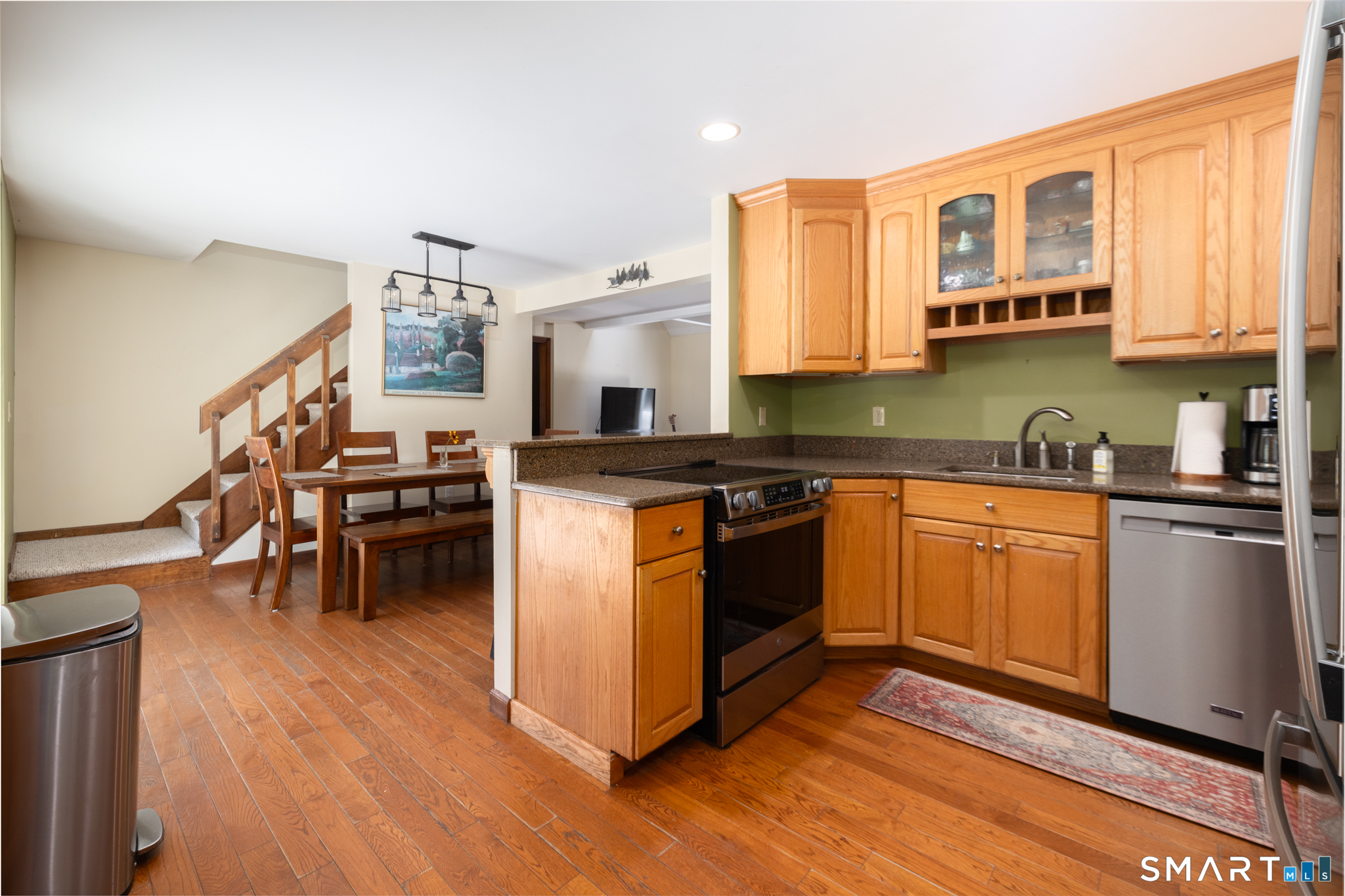 37 Davis Road Burlington CT 06013