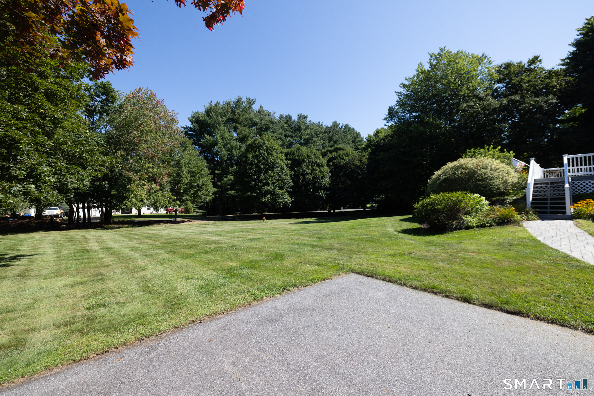 37 Davis Road Burlington CT 06013