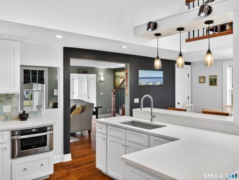 129 Old Boston Post Road Old Saybrook CT 06475