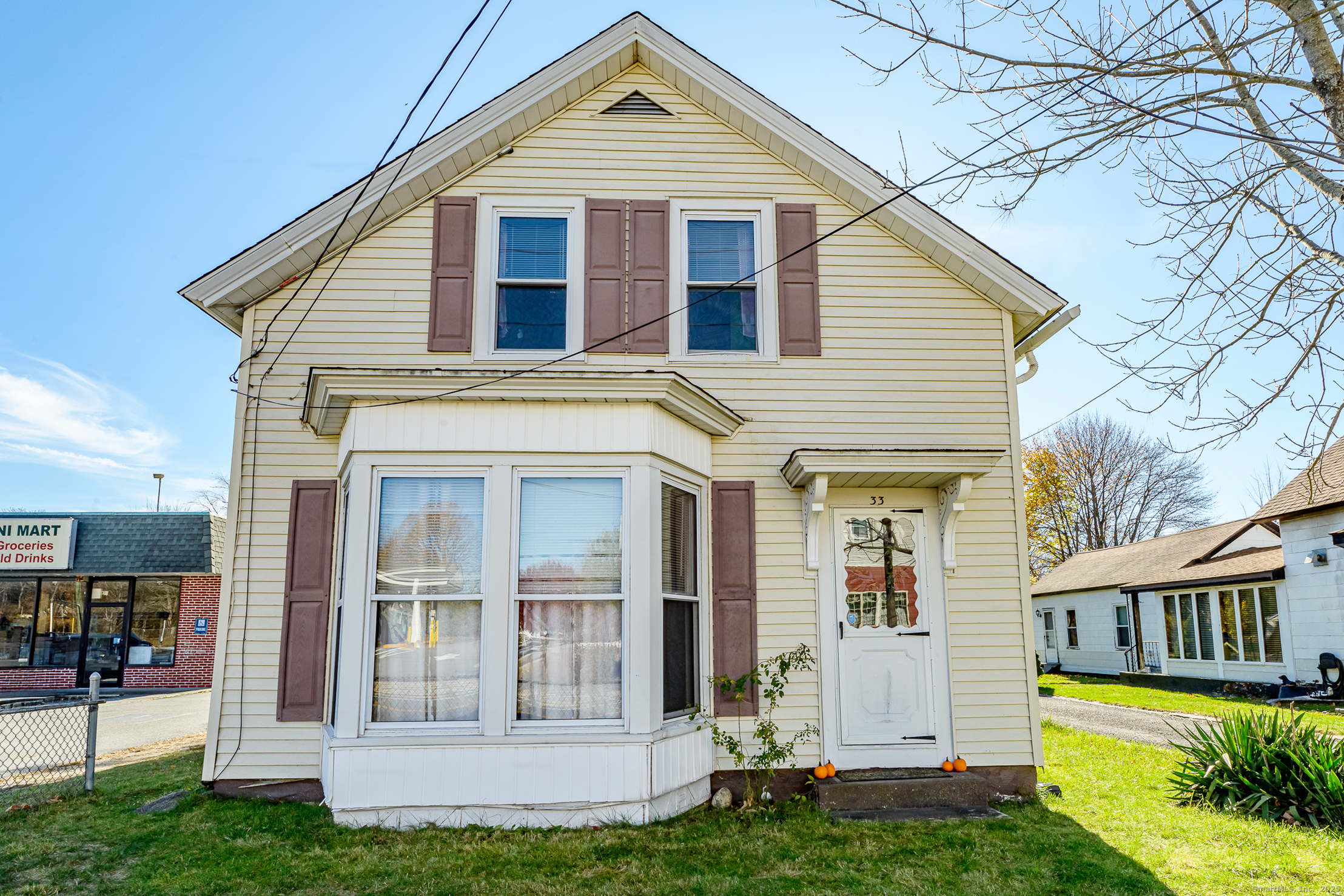 33 Railroad Avenue Plainfield CT 06374