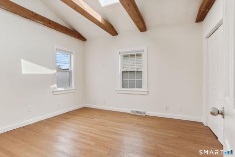 209 Trumbull Avenue Bridgeport CT 06606