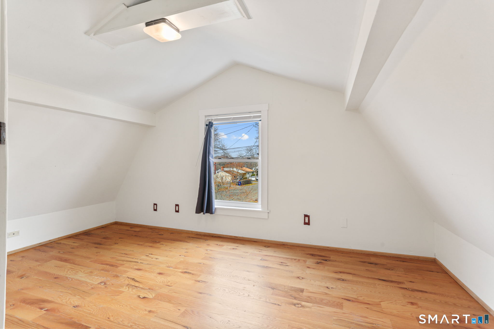 209 Trumbull Avenue Bridgeport CT 06606