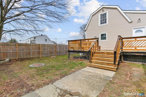 209 Trumbull Avenue Bridgeport CT 06606