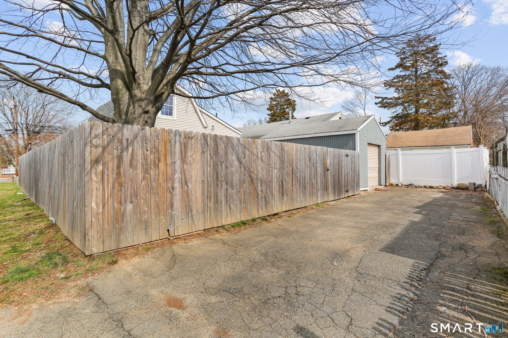 209 Trumbull Avenue Bridgeport CT 06606