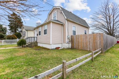 209 Trumbull Avenue Bridgeport CT 06606