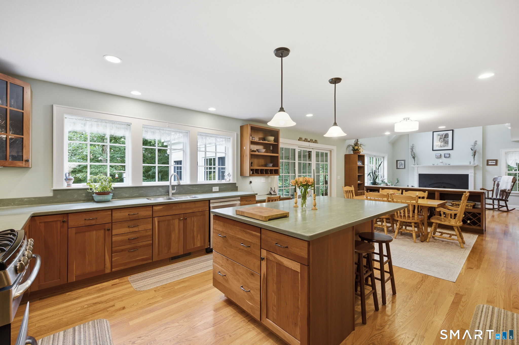 26 Daniels Road East Haddam CT 06423