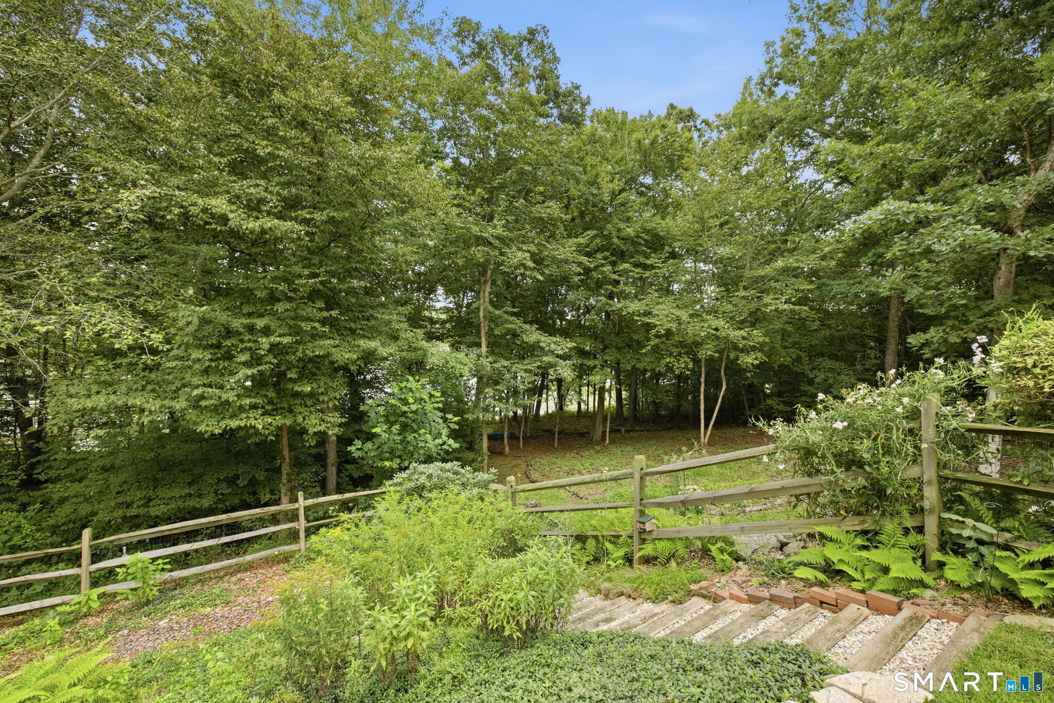 26 Daniels Road East Haddam CT 06423