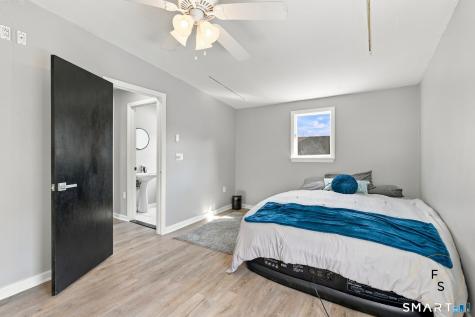 51 North Cliff Street Norwich CT 06360