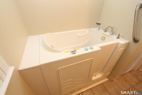 84 Marshall Lane Derby CT 06418