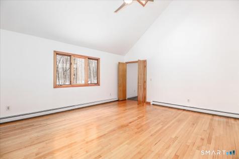 8 Pebble Lane New Milford CT 06776