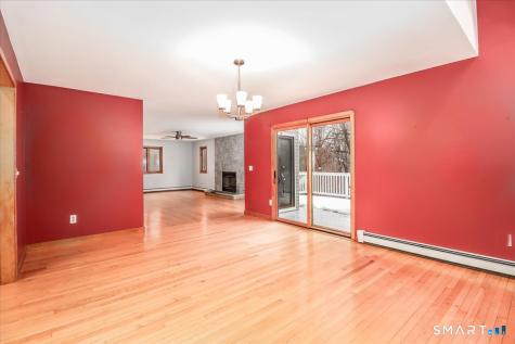 8 Pebble Lane New Milford CT 06776