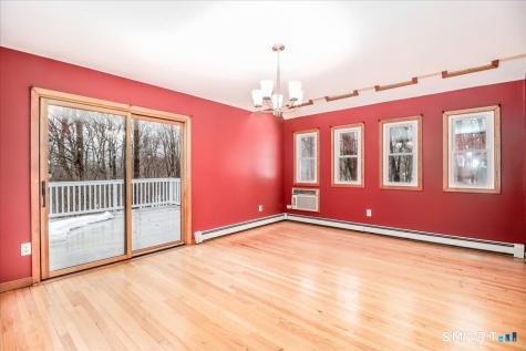 8 Pebble Lane New Milford CT 06776