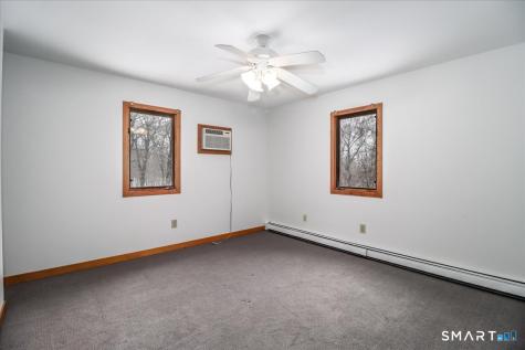 8 Pebble Lane New Milford CT 06776
