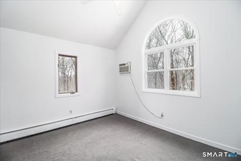 8 Pebble Lane New Milford CT 06776