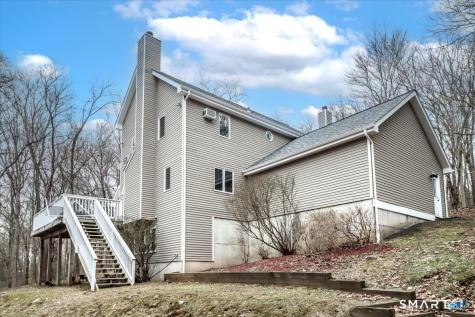 8 Pebble Lane New Milford CT 06776