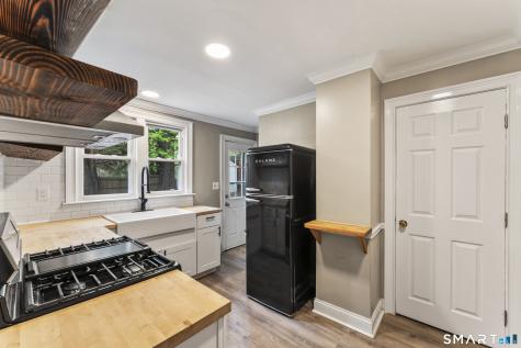 6 Prospect Drive Newtown CT 06470