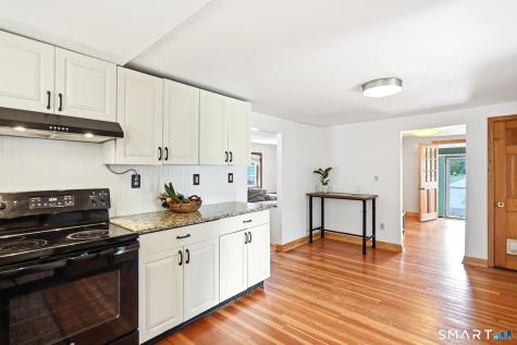 13 Snowden Street Waterford CT 06385