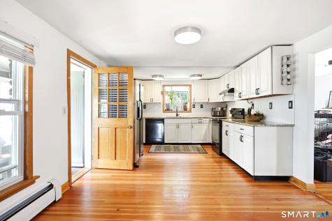 13 Snowden Street Waterford CT 06385
