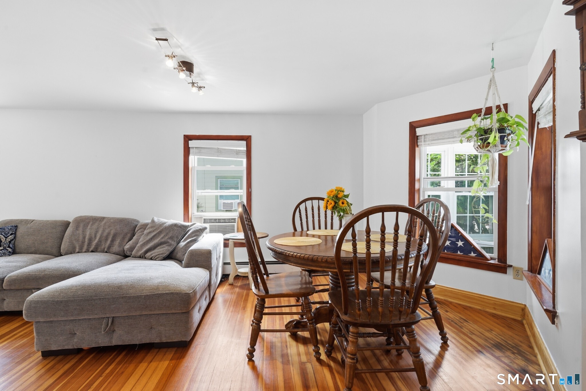 13 Snowden Street Waterford CT 06385