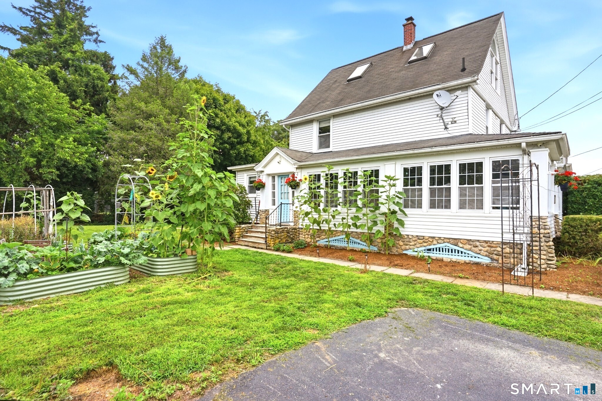 13 Snowden Street Waterford CT 06385