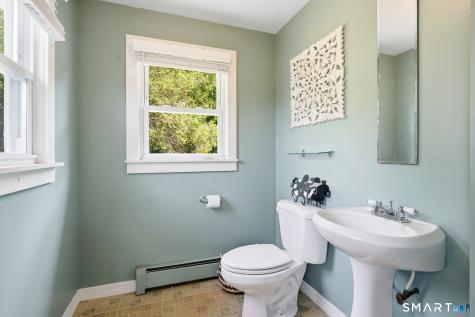13 Snowden Street Waterford CT 06385