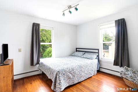 13 Snowden Street Waterford CT 06385