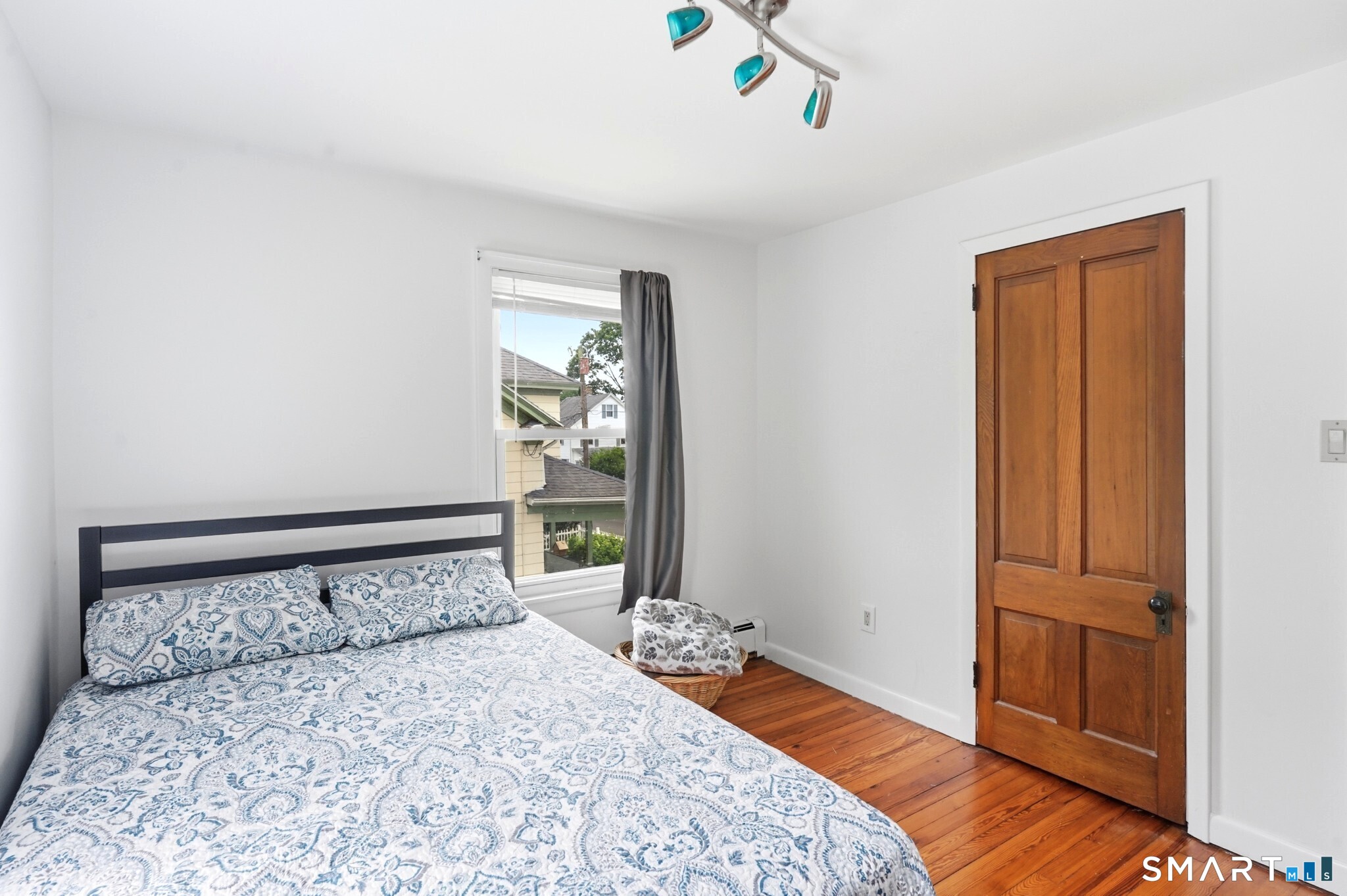 13 Snowden Street Waterford CT 06385