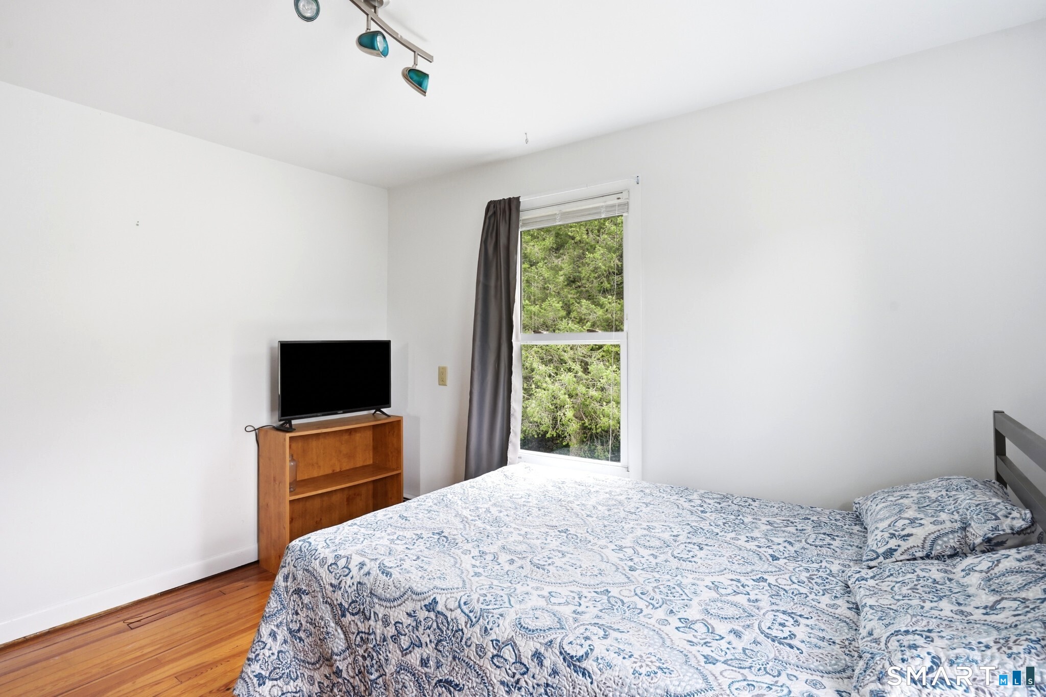 13 Snowden Street Waterford CT 06385