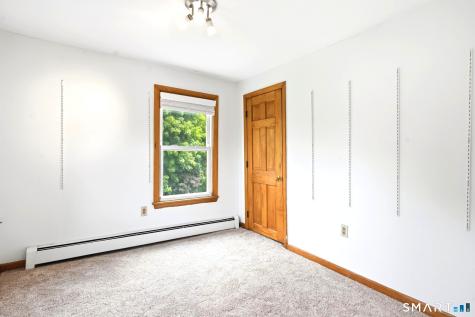 13 Snowden Street Waterford CT 06385