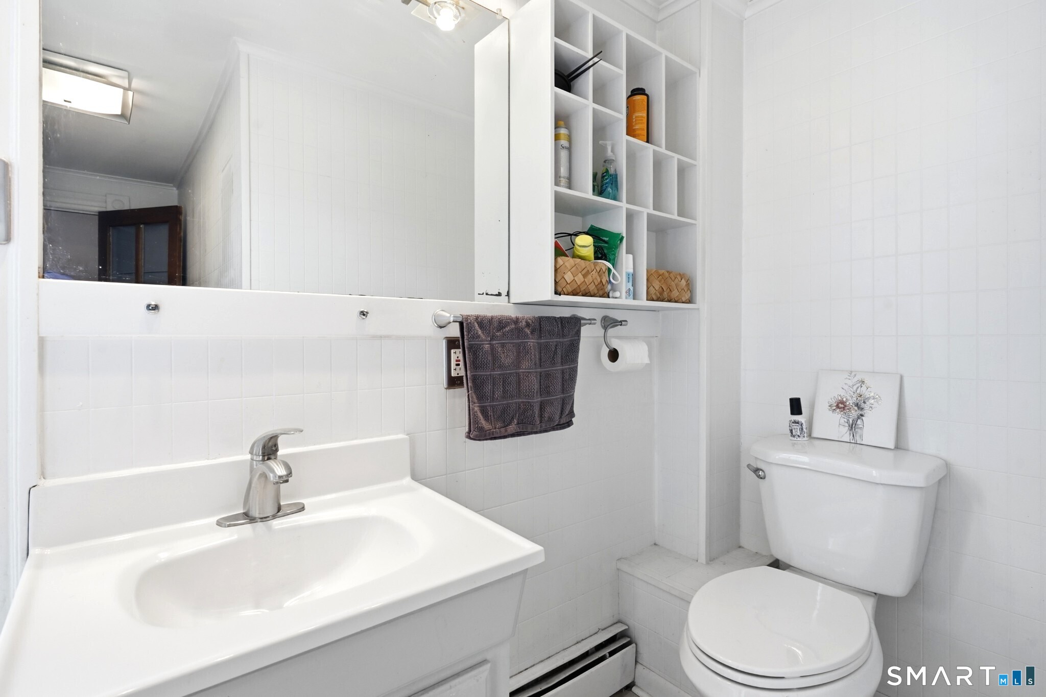 13 Snowden Street Waterford CT 06385