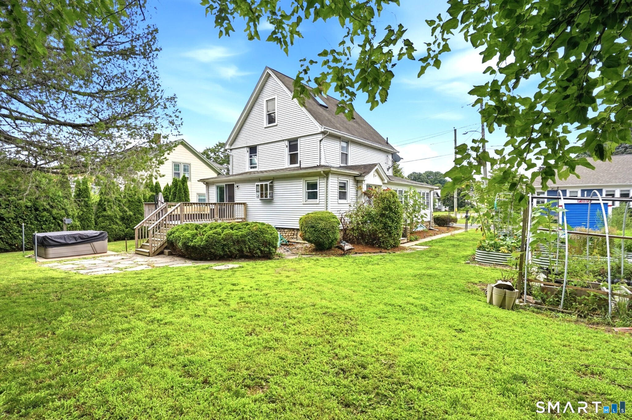 13 Snowden Street Waterford CT 06385