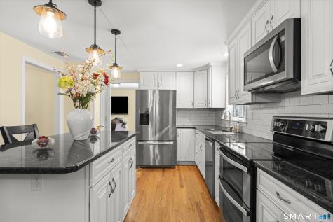 15 Butternut Drive Bloomfield CT 06002