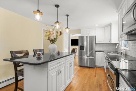 15 Butternut Drive Bloomfield CT 06002