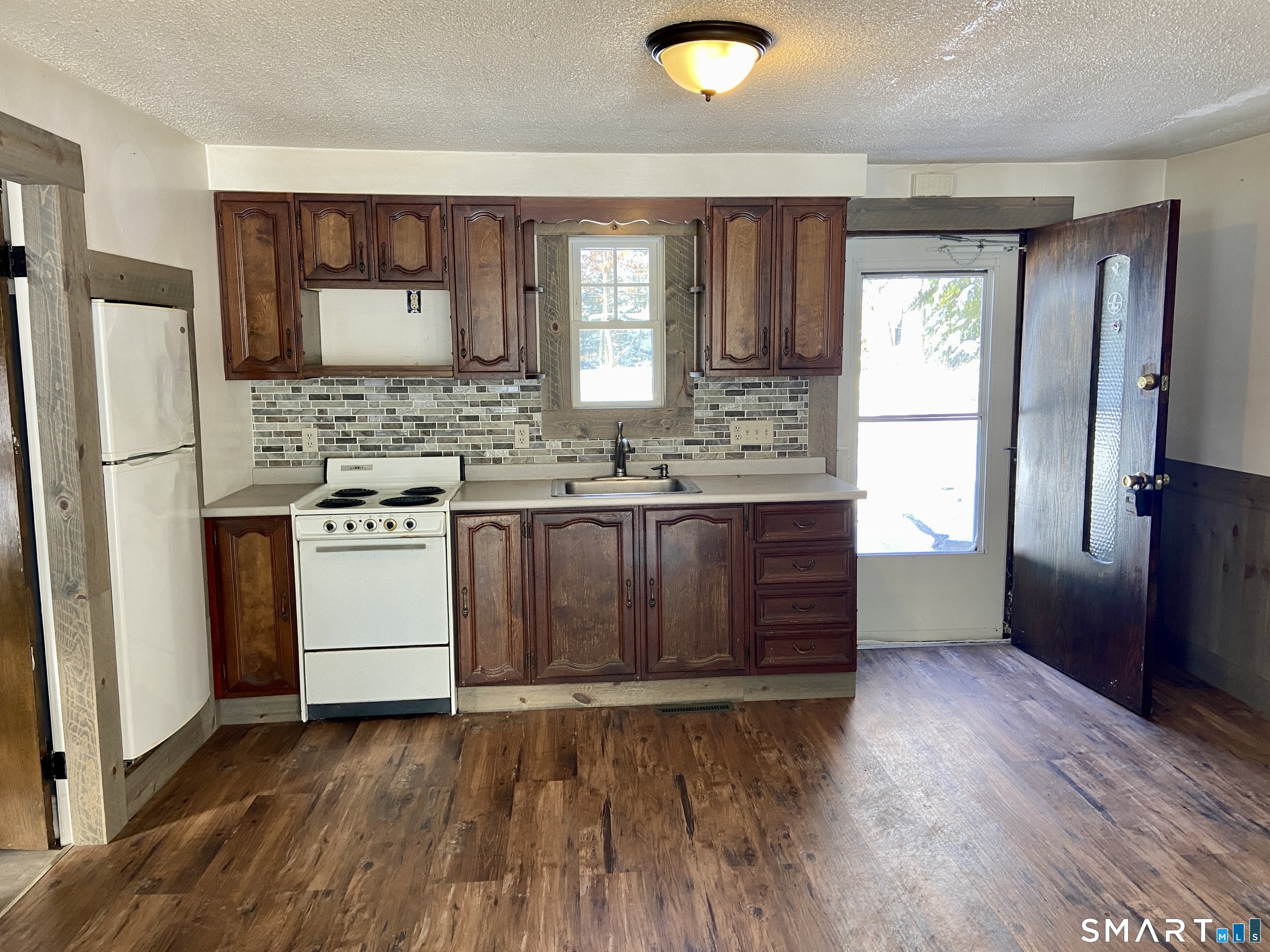 11 Wrightson Drive Thompson CT 06277