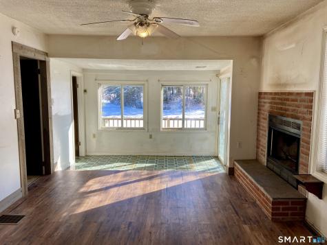 11 Wrightson Drive Thompson CT 06277