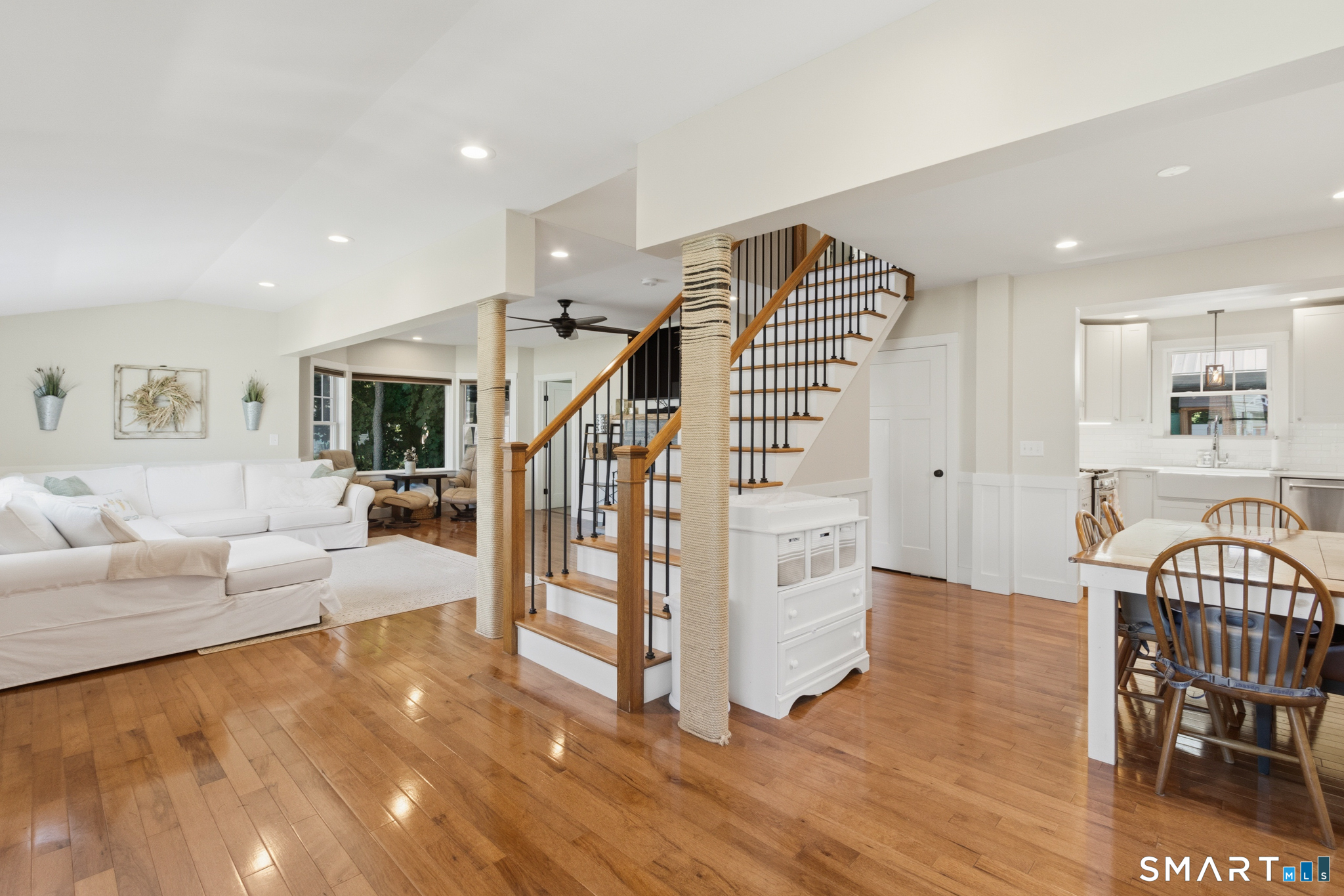 3 Middle Street Waterford CT 06385
