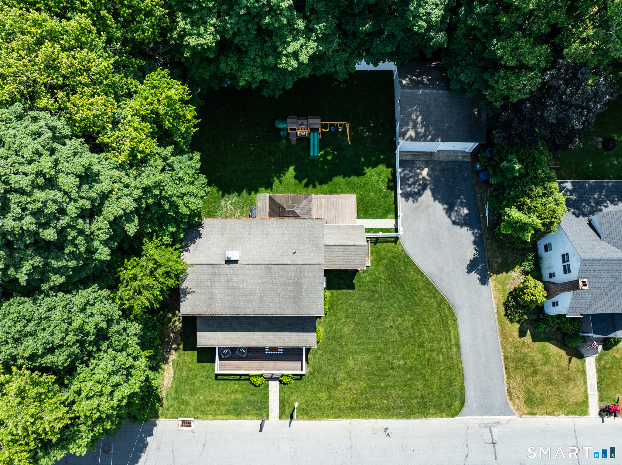 3 Middle Street Waterford CT 06385