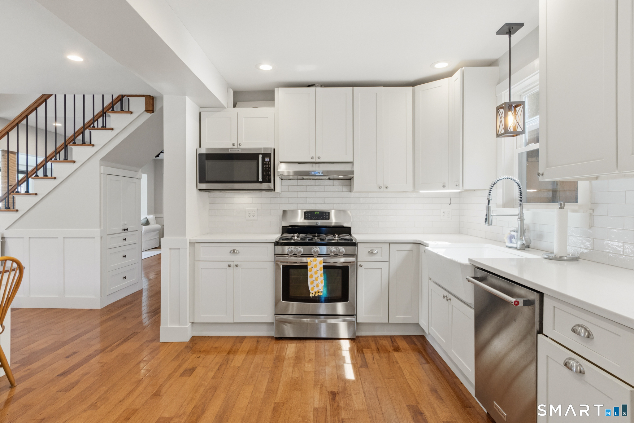 3 Middle Street Waterford CT 06385