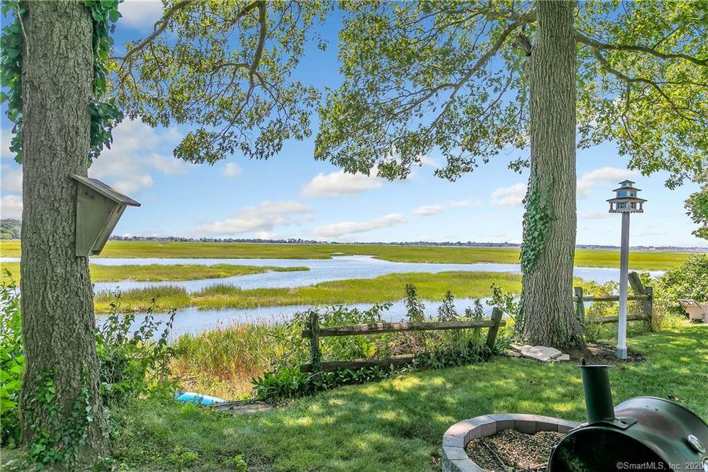 14 Sailors Lane Milford CT 06460
