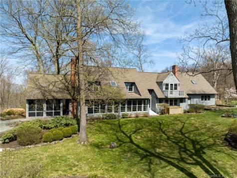 2 Nutmeg Lane Sherman CT 06784