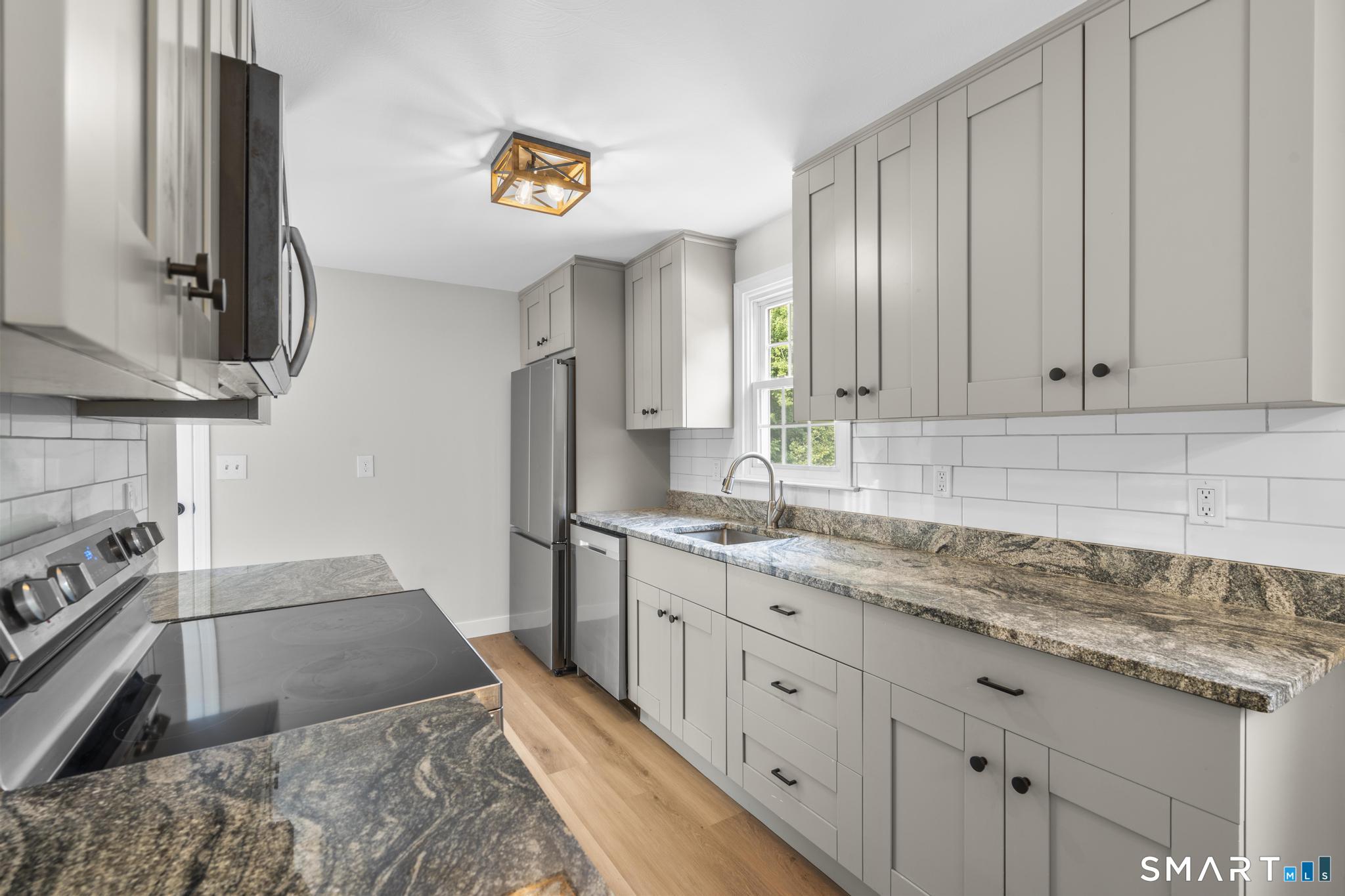 76 Schofield Road Willington CT 06279