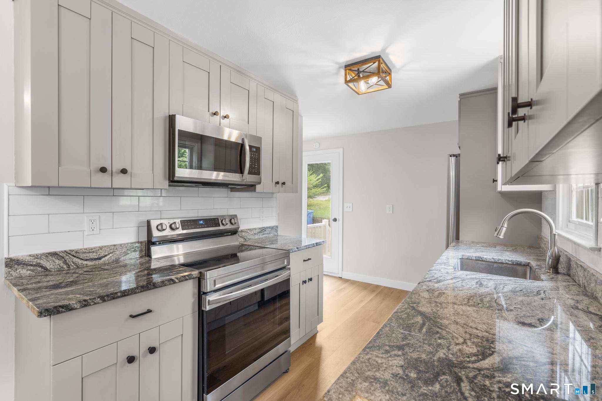 76 Schofield Road Willington CT 06279