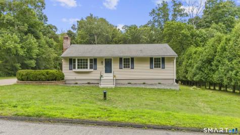 76 Schofield Road Willington CT 06279