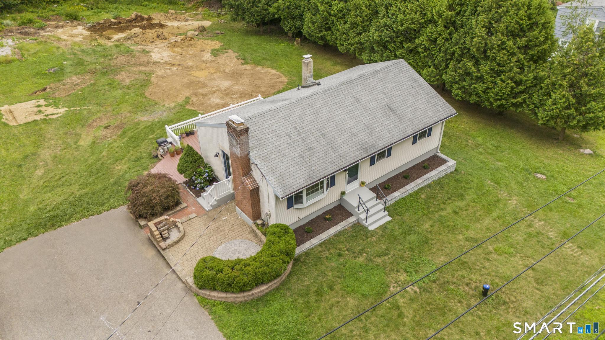 76 Schofield Road Willington CT 06279