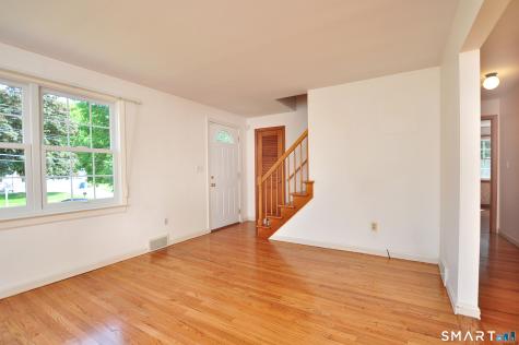 37 Pilgrim Drive Windsor CT 06095